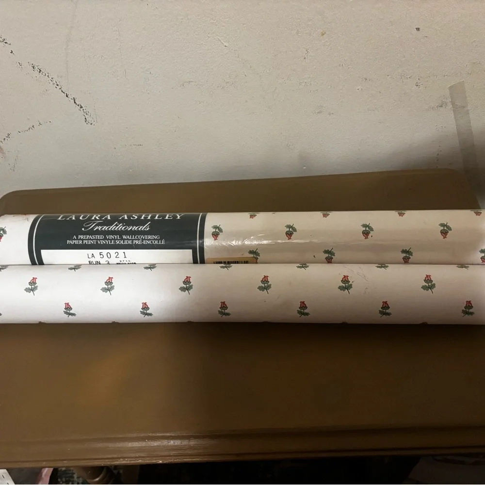 Laura Ashley White and Red Floral Gift Wrap